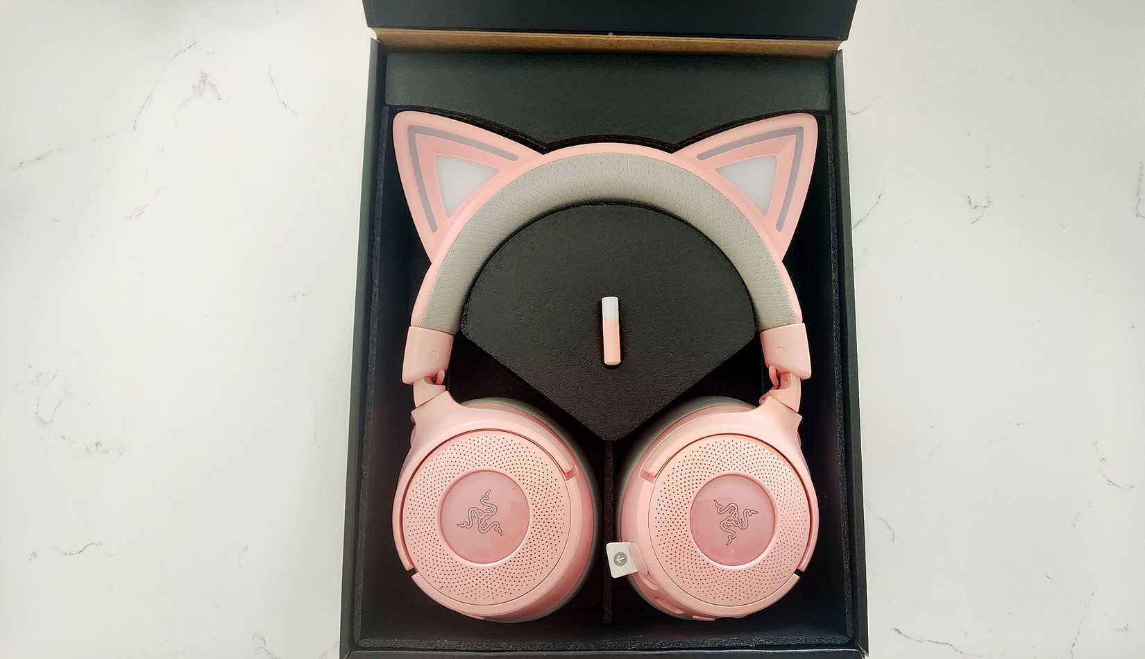 Razer Kraken Kitty V3 Pro Review