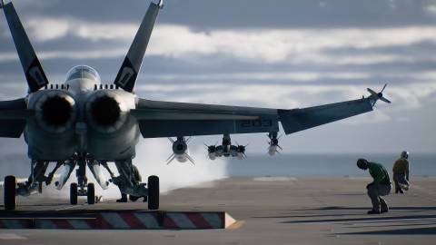 A fighter jet in Ace Combat 8