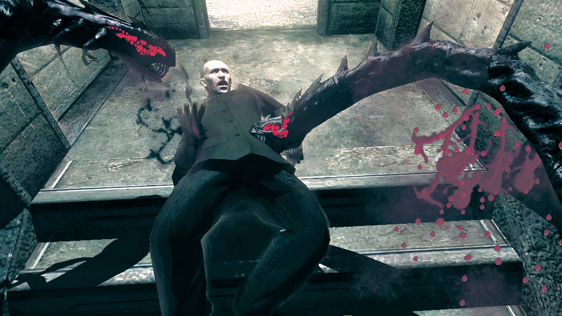 Attacking an enemy with tentacles in The Darkness (2007)