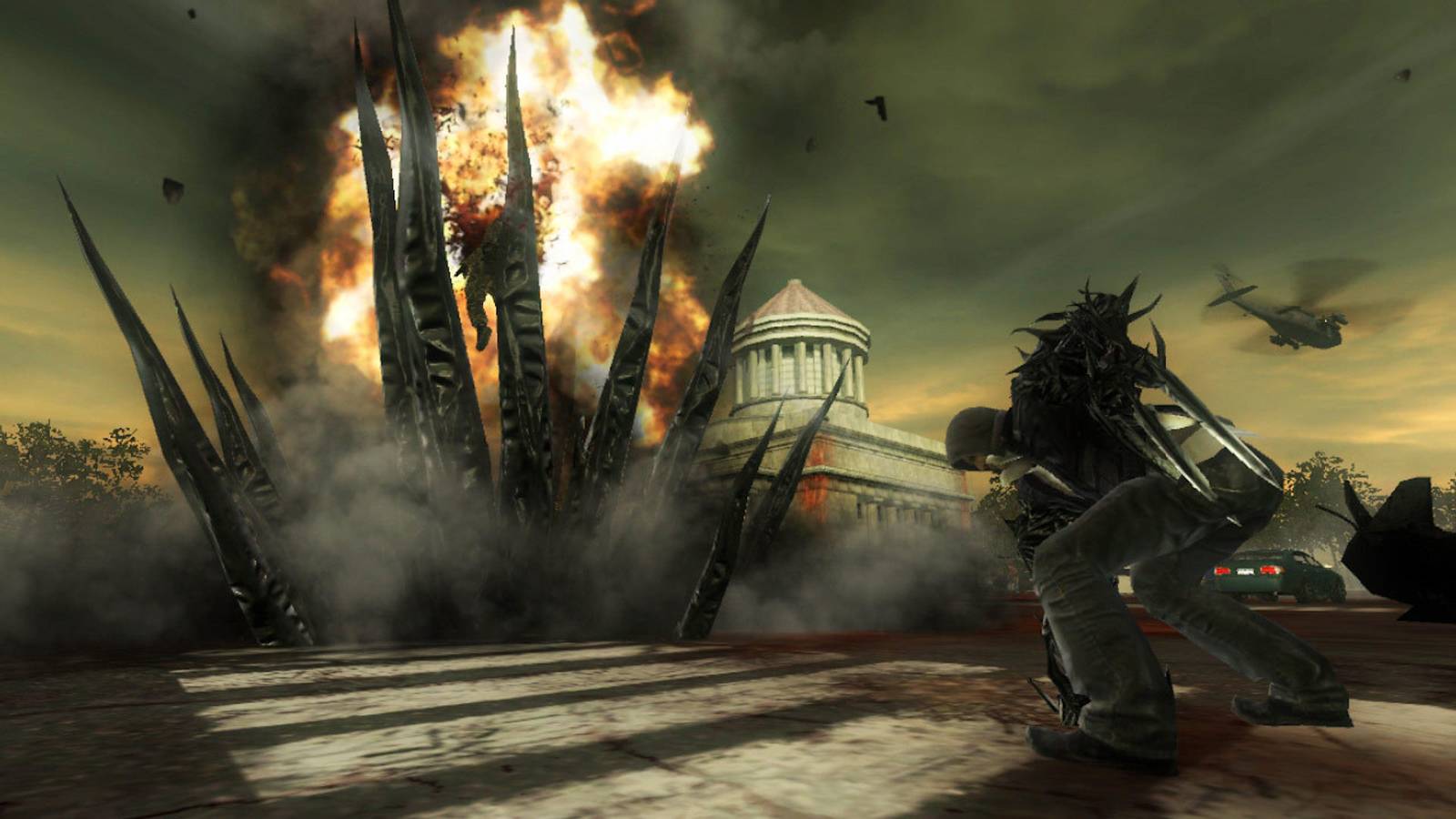 Attacking enemies in Prototype (2009)