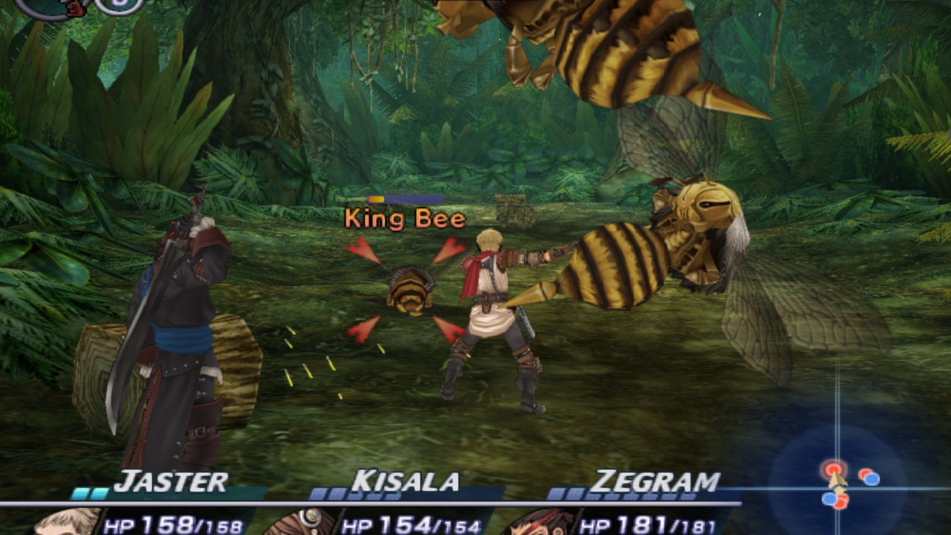 Attacking enemies in Rogue Galaxy