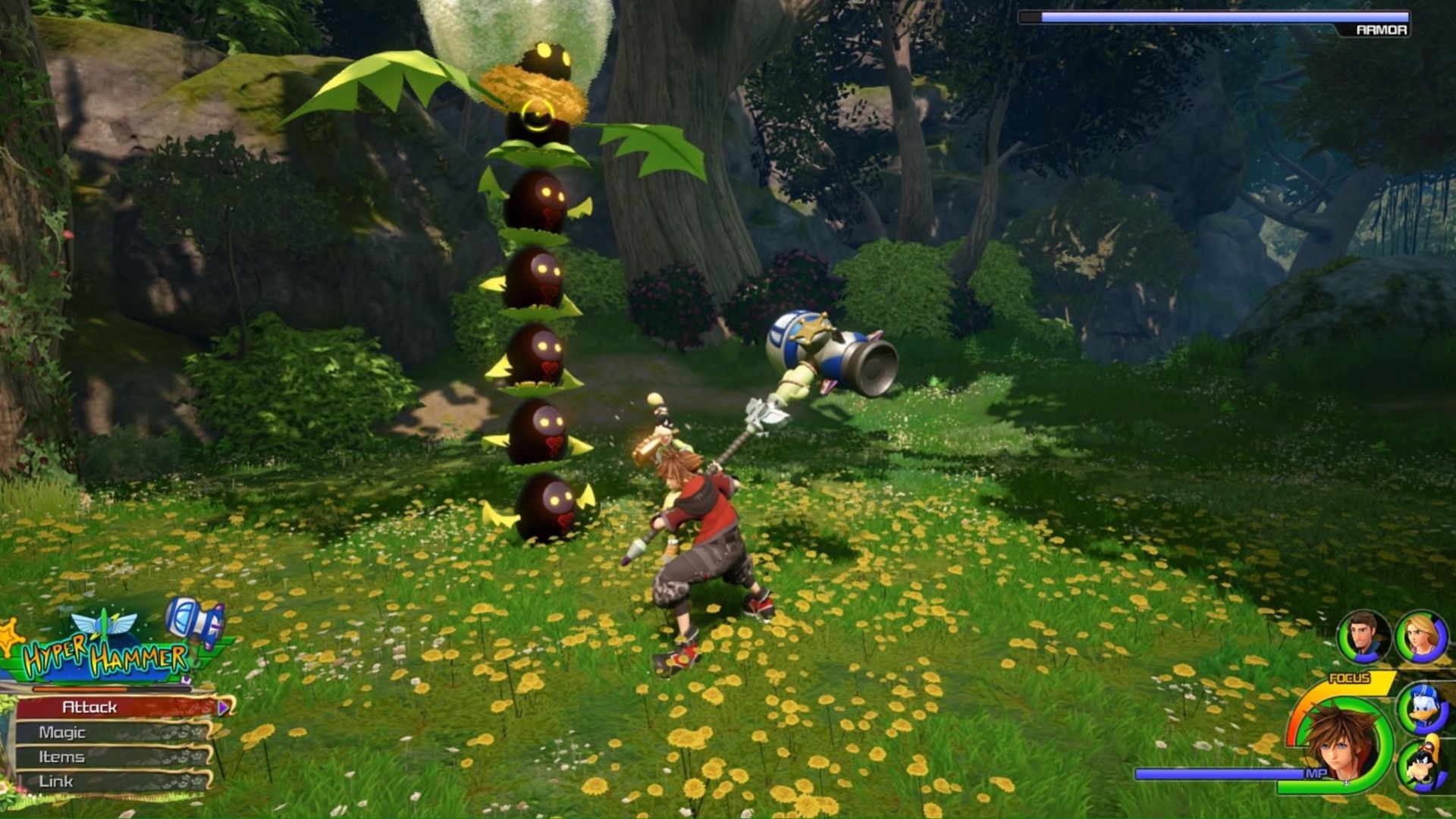 Attacking enemies with a hammer in Kingdom Hearts 3 (2019)