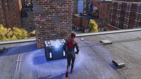 Finding a chest in Marvels Spider-Man 2 (2023)