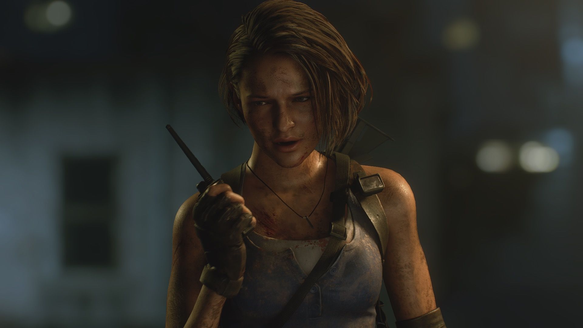 Jill holding a radio in Resident Evil 3 (2020)