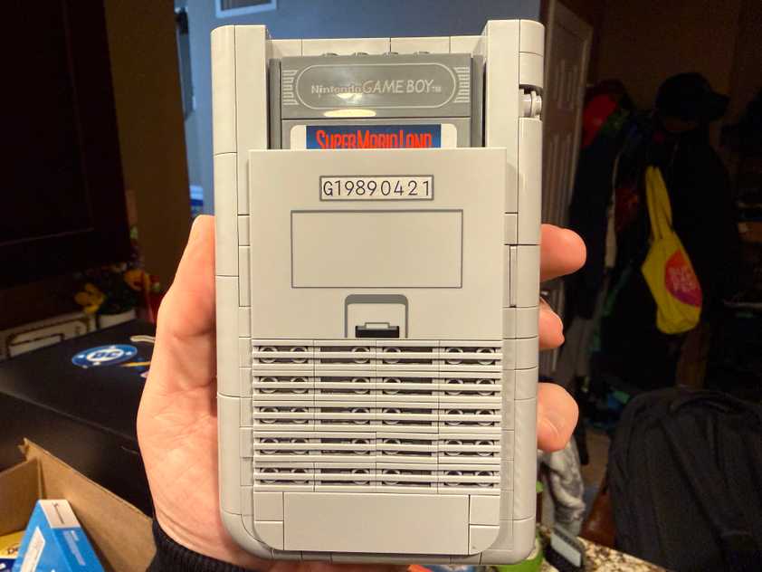 LEGO Game Boy - wide back