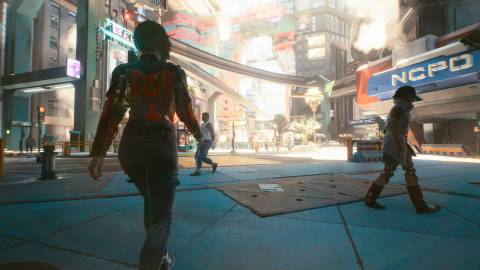 Walking around the city in Cyberpunk 2077