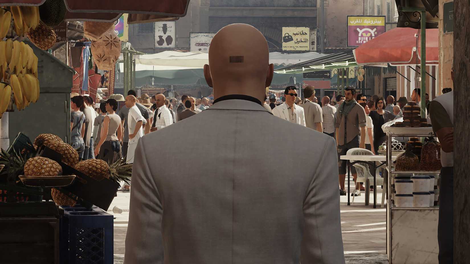 Walking the streets in Hitman World of Assassination