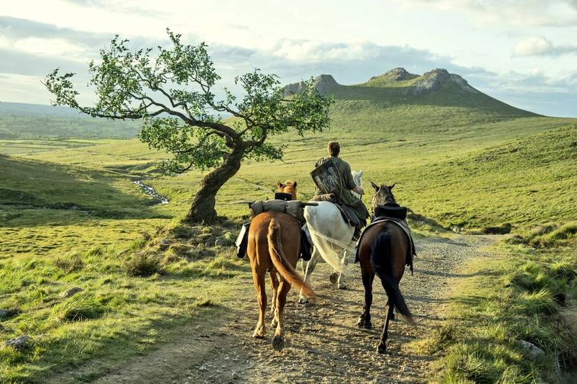 Ser Duncan the Tall with his horses in A Knight of the Seven Kingdoms