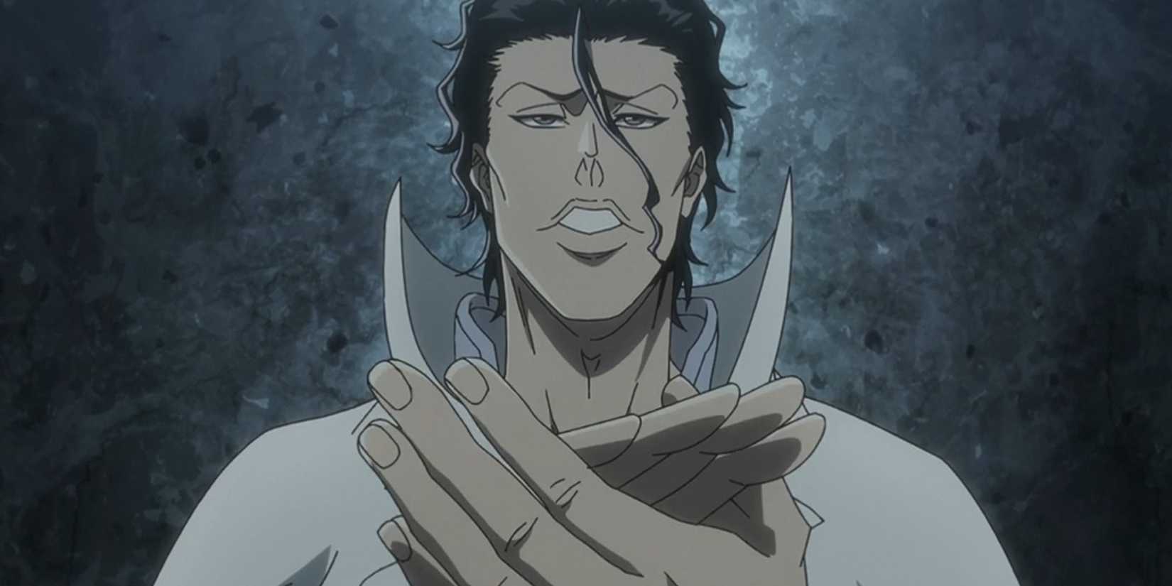 Askin Nakk Le Vaar claps his hands.