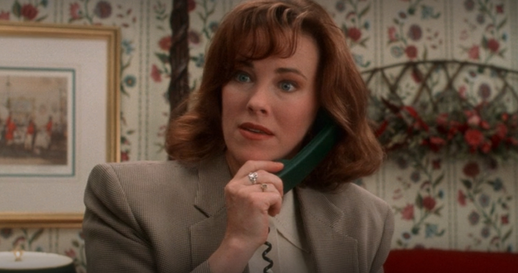 Catherine O'Hara in Home Alone