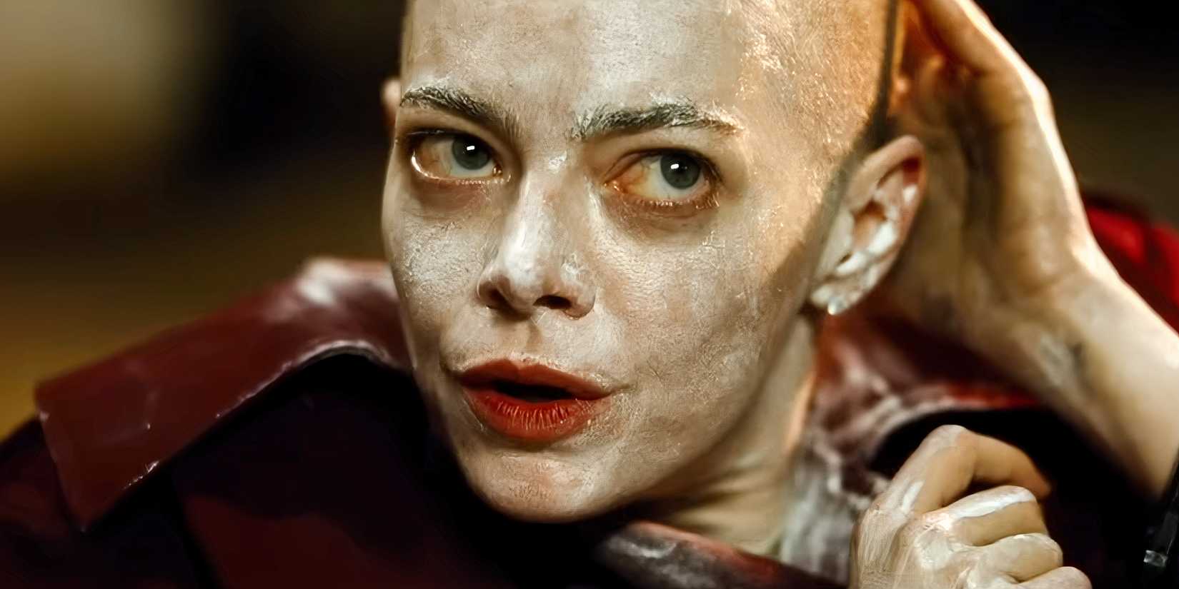 Emma Stone in Bugonia