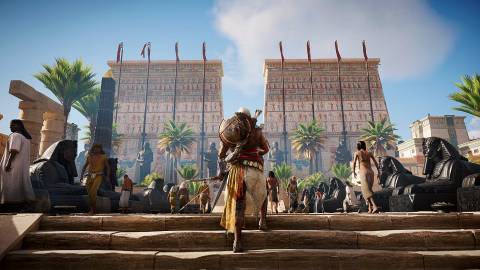 Assassin's Creed Origins Bayek In an Ancient City