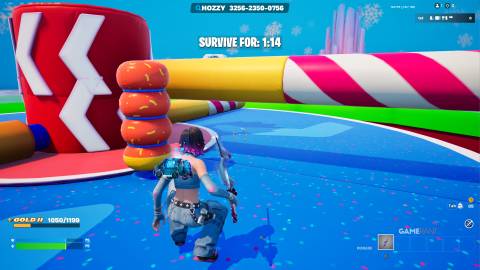 how to get ​​​​​​​Santa Aimbot in Crazy 1v1 FFA - Fortnite - 2