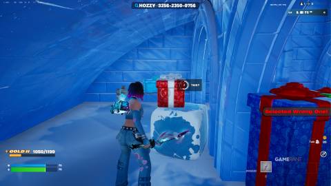 how to get ​​​​​​​Santa Aimbot in Crazy 1v1 FFA - Fortnite - 4