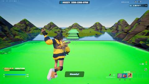 How To Get the Klombo SMG in Crazy 1v1 FFA - 3