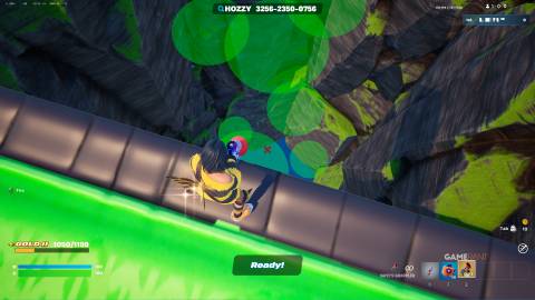 How To Get the Klombo SMG in Crazy 1v1 FFA - 4