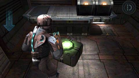 Looking at a box in Dead Space (Mobile)