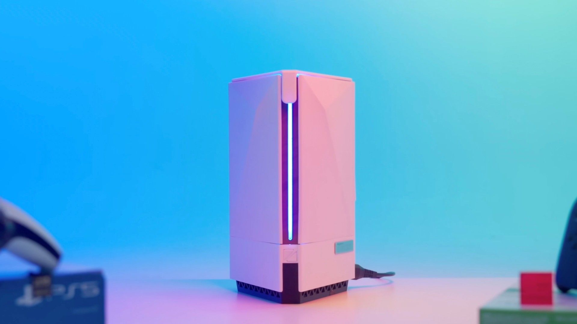 The custom-built Ningtendo PXBOX 5 hybrid console