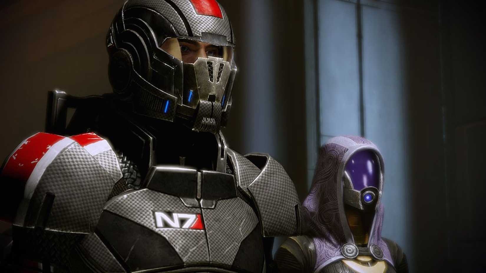 Shepard and Tali in Mass Effect 2 (2010)