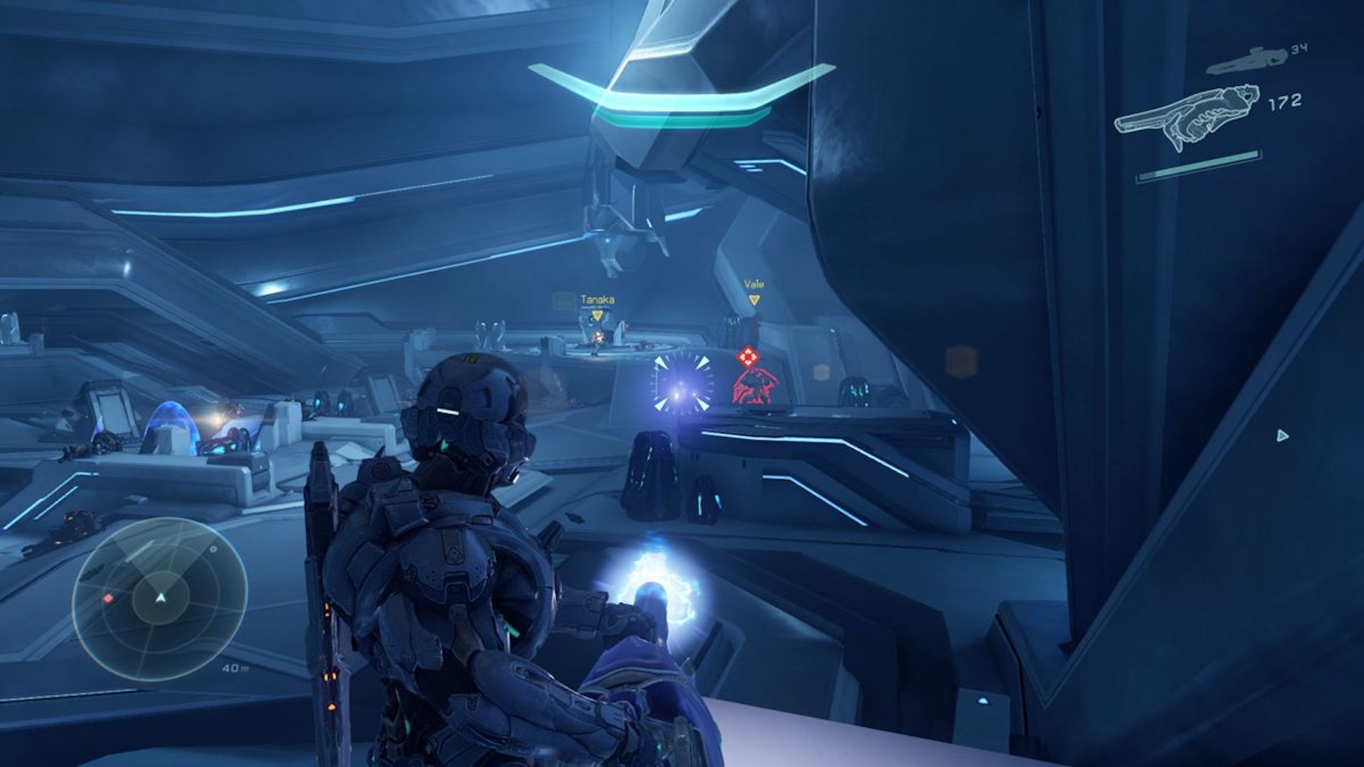 Shooting enemies in Halo 5 Guardians (2015)