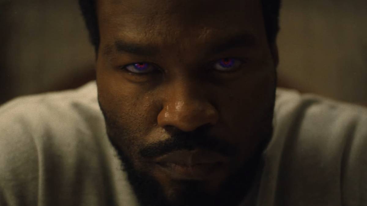 Simon Williams' eyes turn red and purple in the MCU Wonder Man