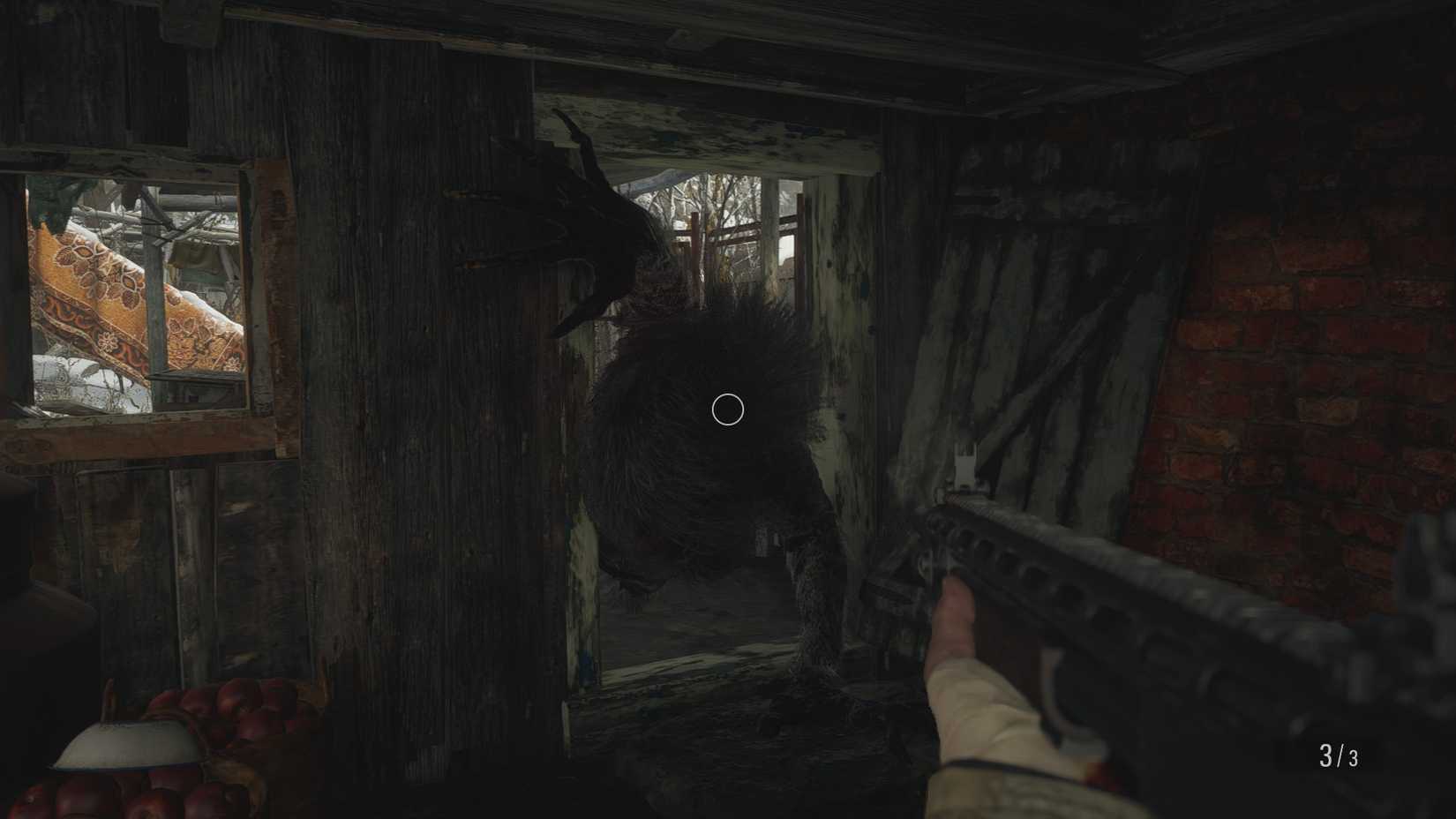 RE8 Varcolac Alfa fight