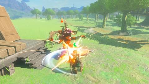 Attacking an enemy in The Legend of Zelda Tears of the Kingdom (2023)