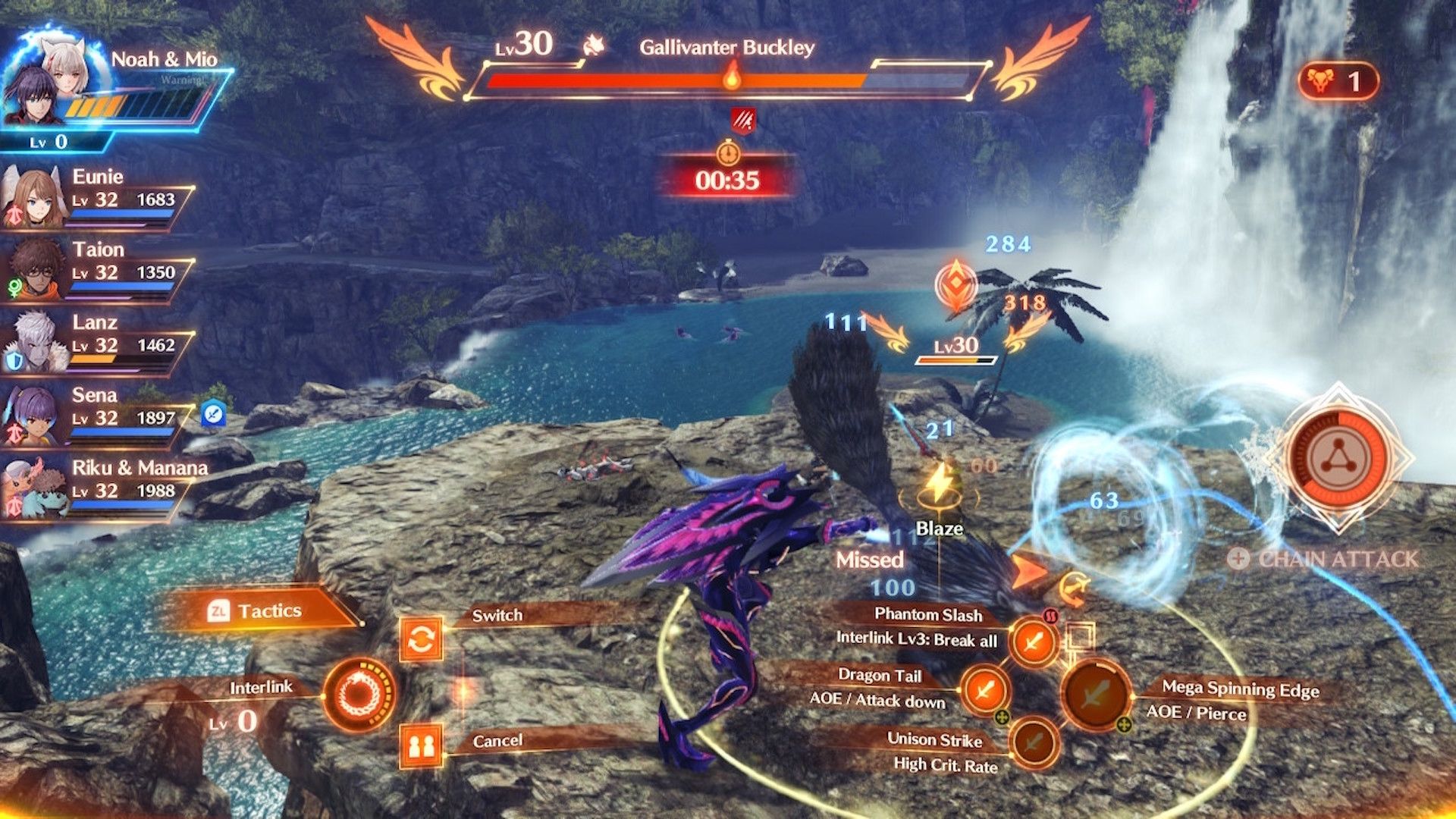 Fighting enemies on a cliff in Xenoblade Chronicles 3 (2022)