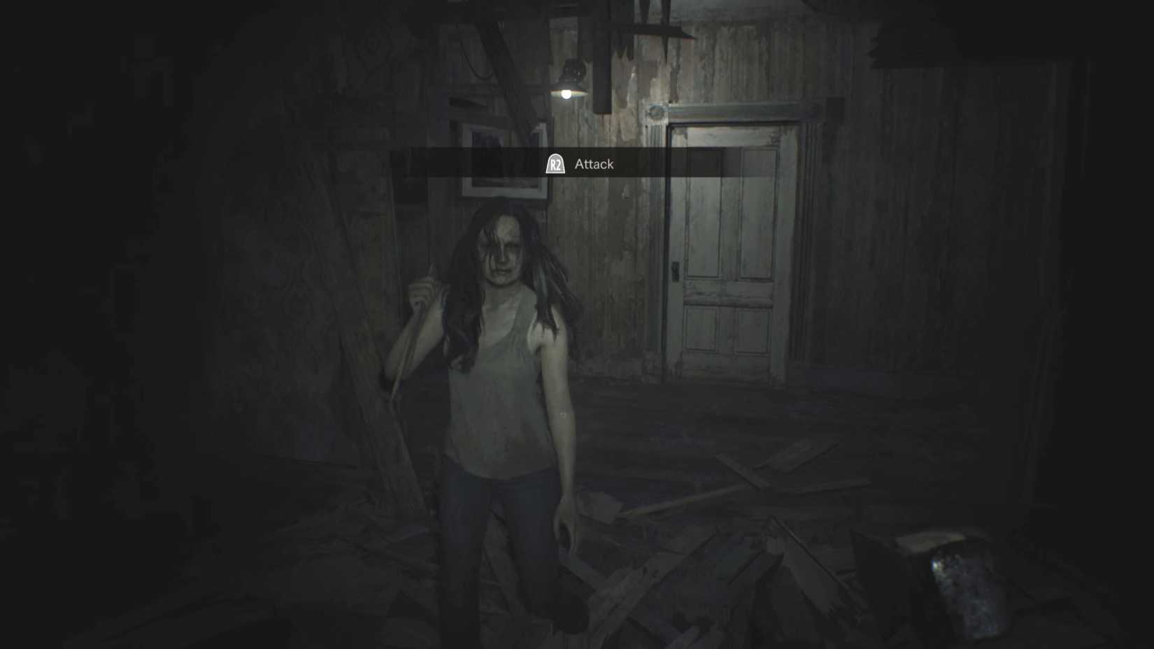 How to Beat Mia in Resident Evil 7 phase 1 1