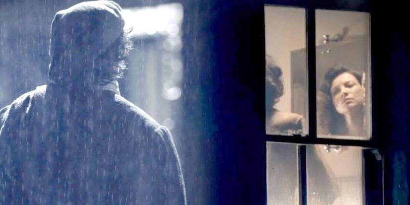 Hantu Jamie melihat Claire di Outlander Season 1