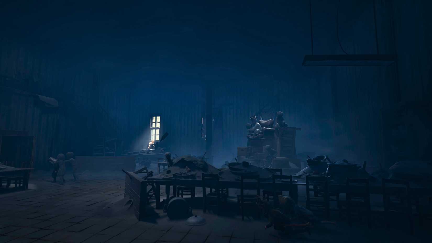 REANIMAL Crown Head Mask 1