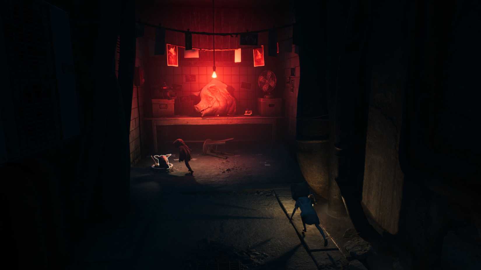 REANIMAL Pig Head Mask 2