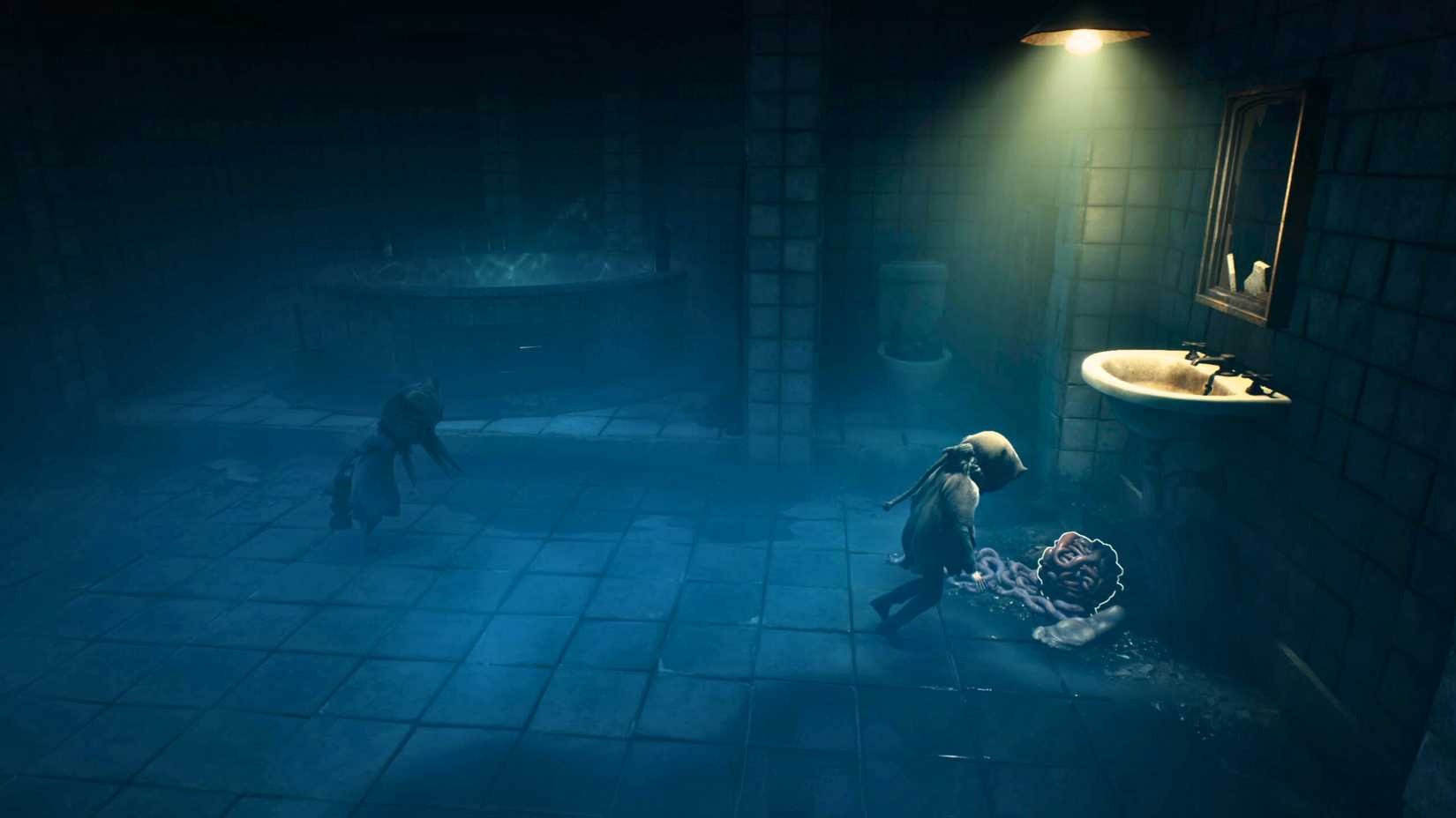 REANIMAL Worm Head Mask 2