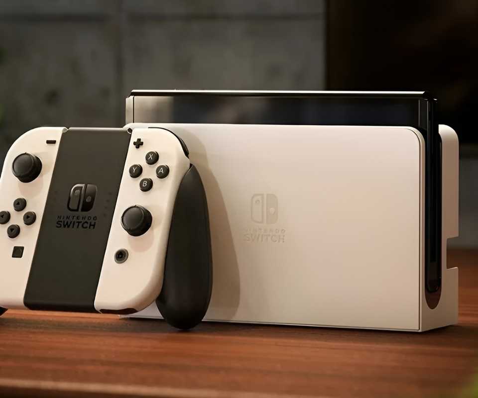 Nintendo Switch konsol terlaris