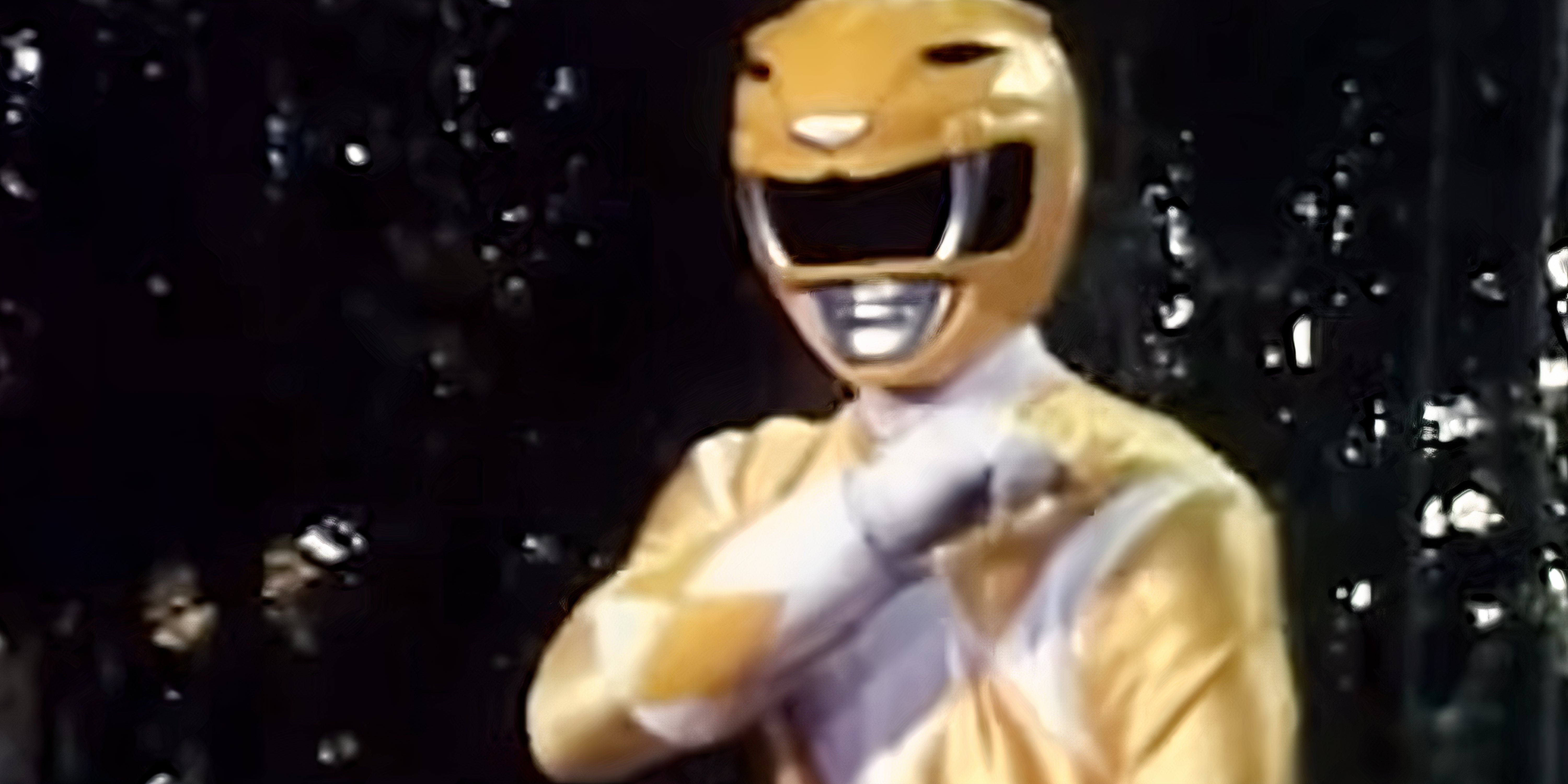 Every Mighty Morphin’ Power Rangers’ Color, Main Weapon, Forms, Age ...