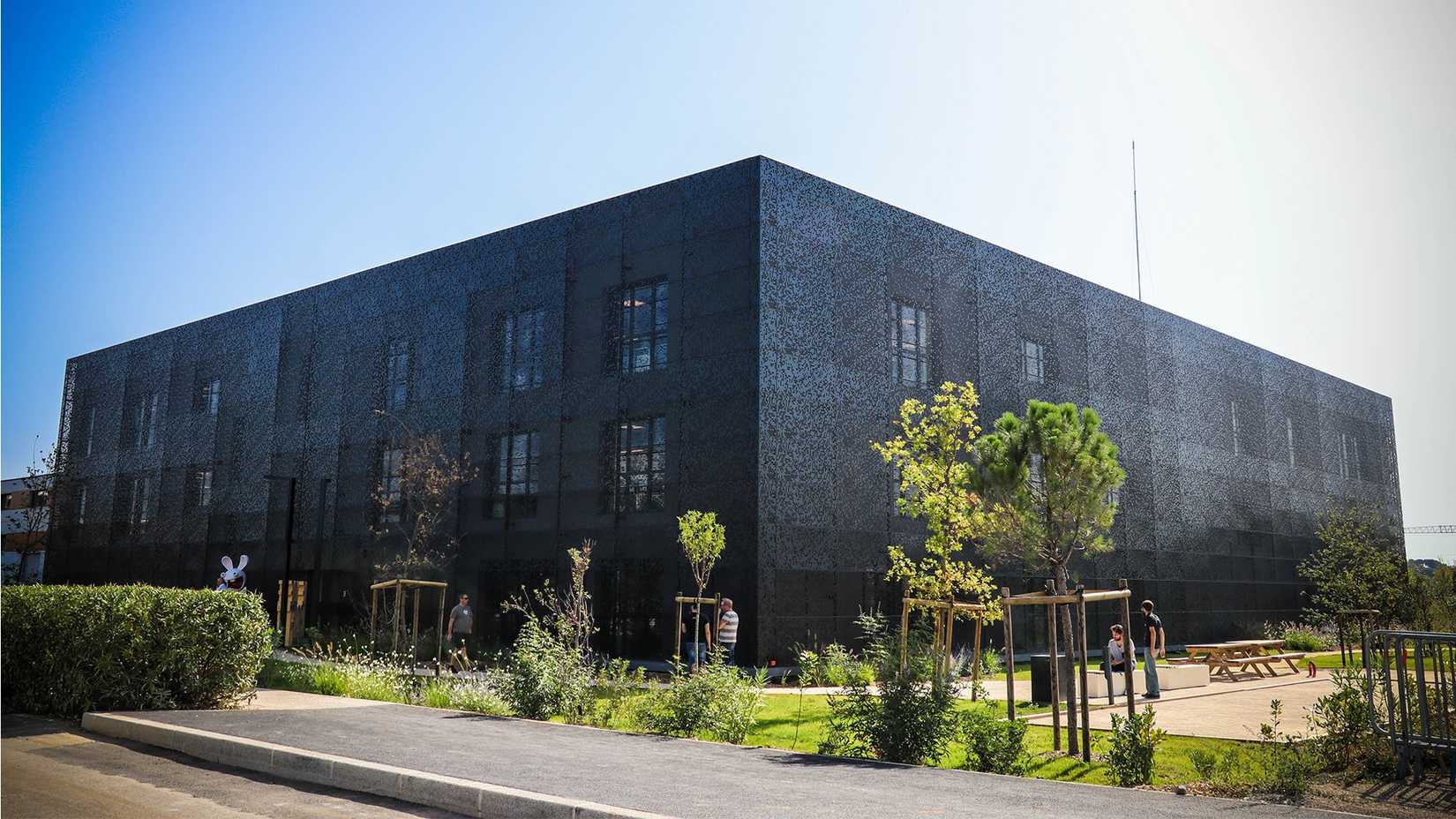 ubisoft-montpellier-offices-outside