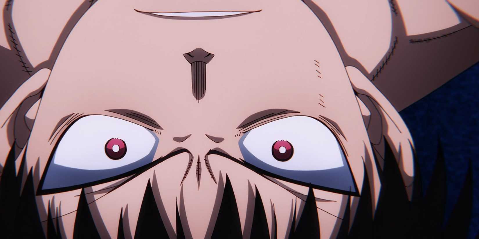 An upside down view of Shina Kusakabe.