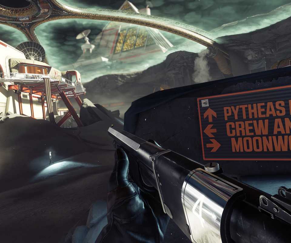 Exploring the moon outside in Prey (Mooncrash DLC)
