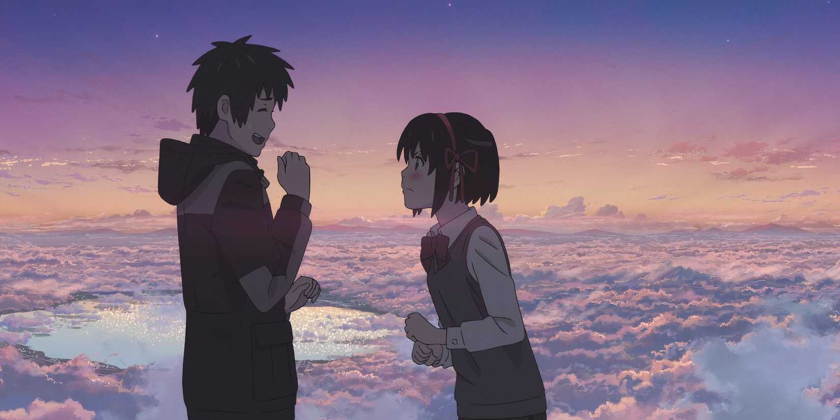 Taki and Mitsuha meet in the evening.