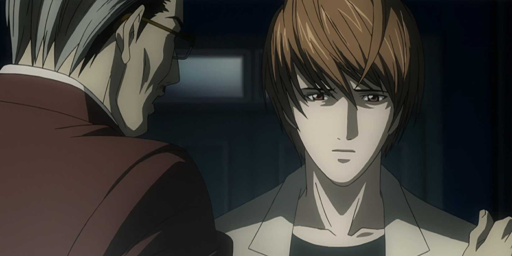 Soichiro looks at Light Yagami.