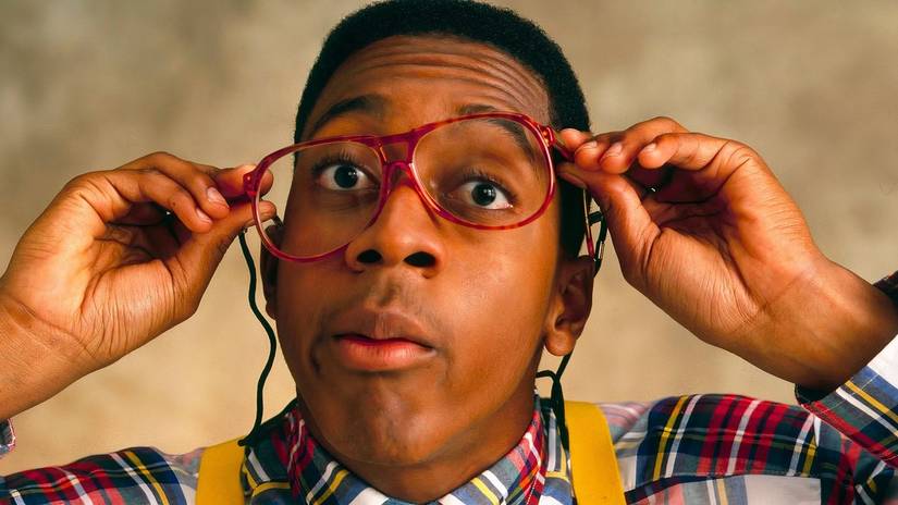 10 TV Shows Where a Side Character Became the Real Main Character