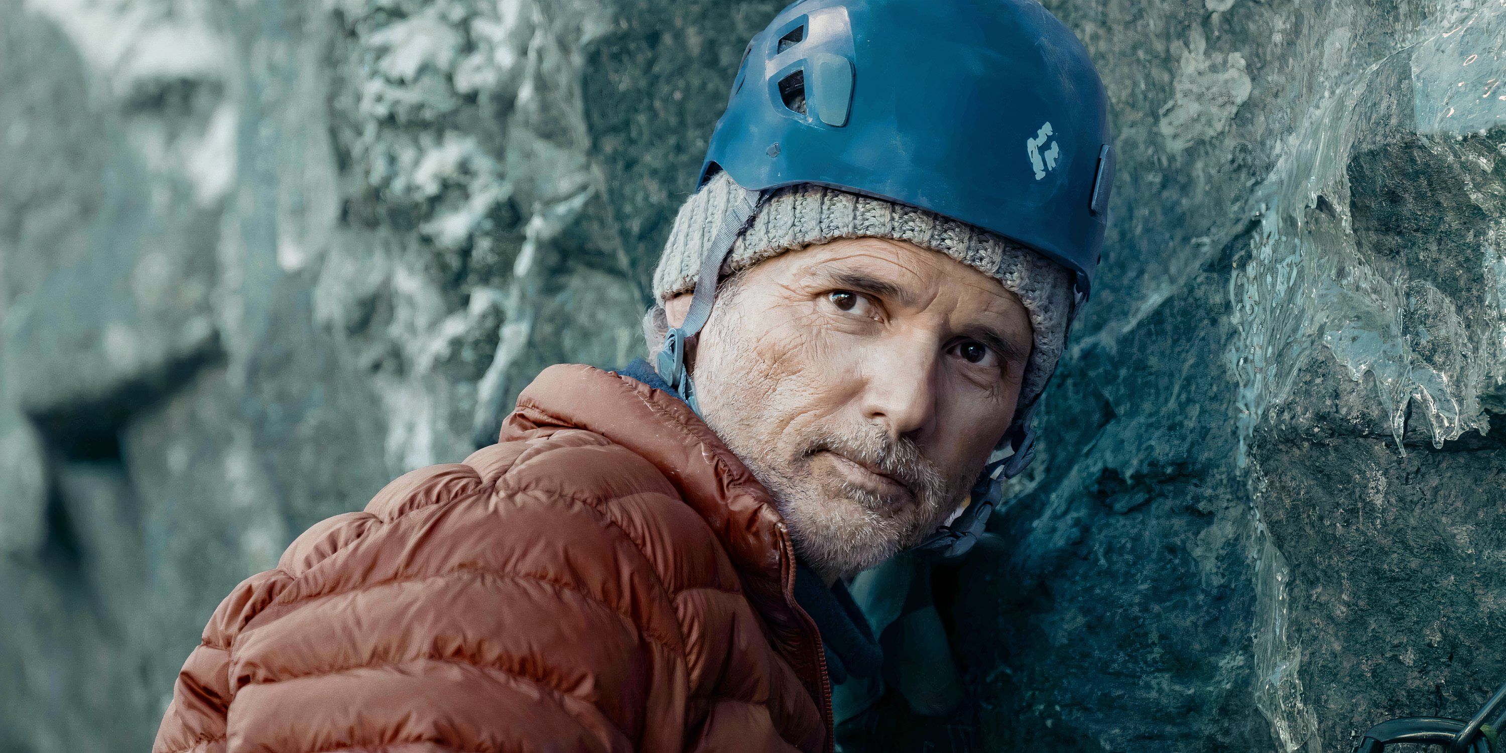 Eric Bana's Tommy rock climbing in Apex