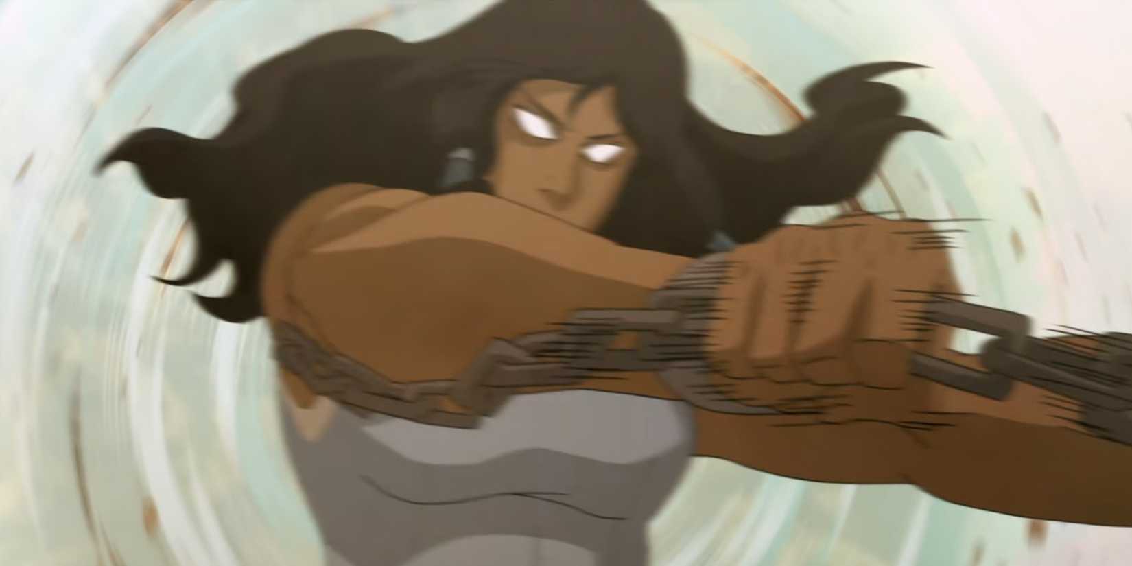 Korra is holding a chain in her avatar state.