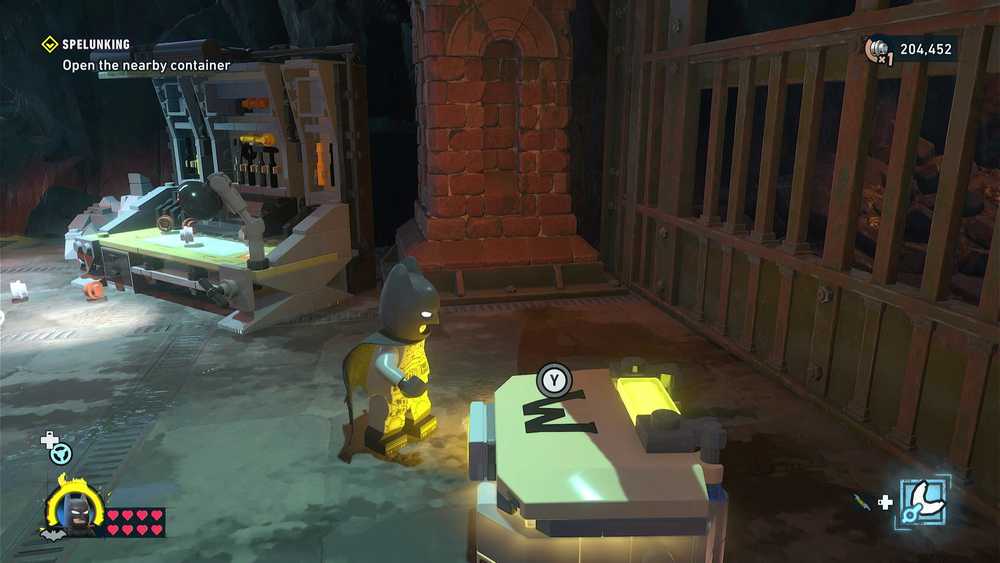 WayneTech Cache 1 aberta durante Spelunking em LEGO Batman Legacy of the Dark Knight