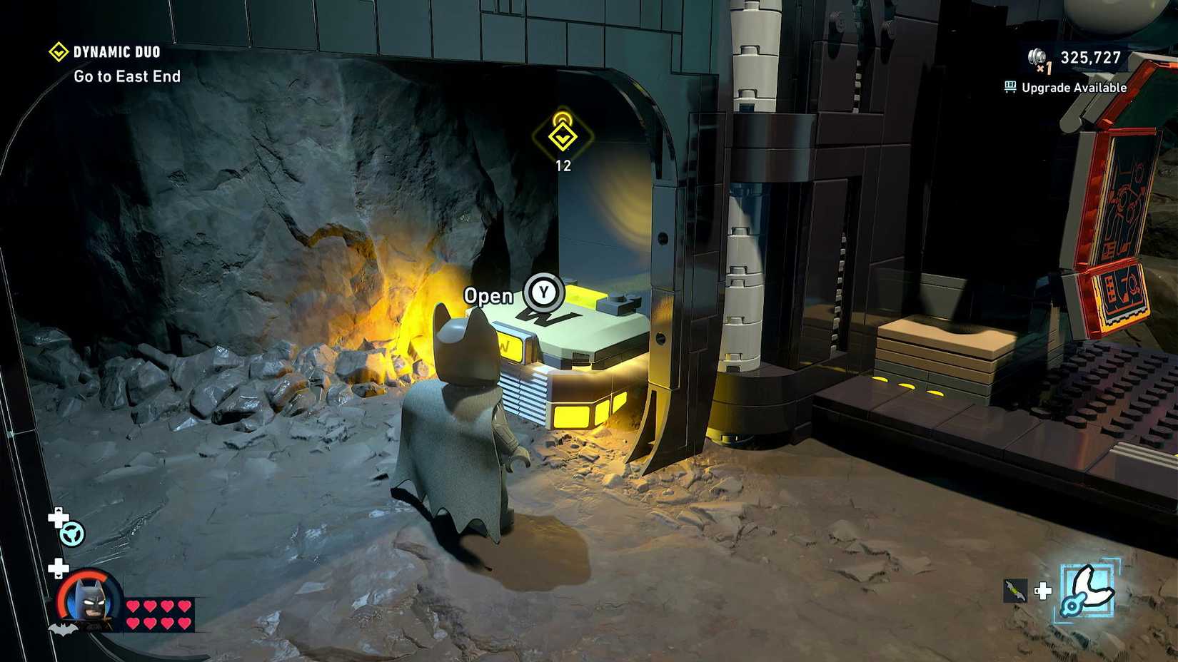 LEGO Batman Legacy of the Dark Knight Batcave Features & Customization