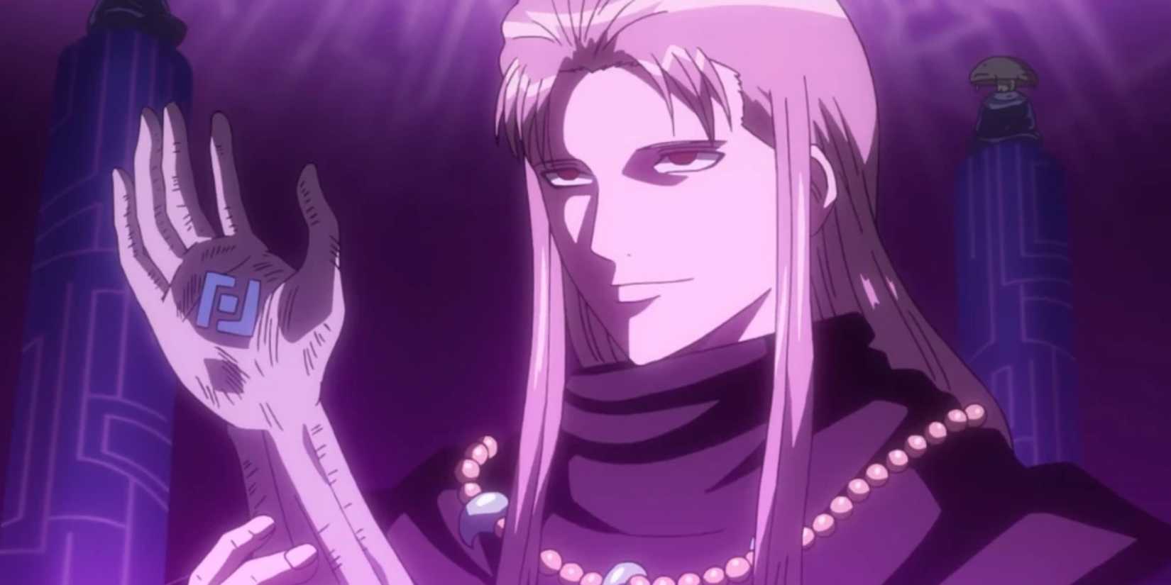 Utsuro smiles while holding a severed hand in Gintama