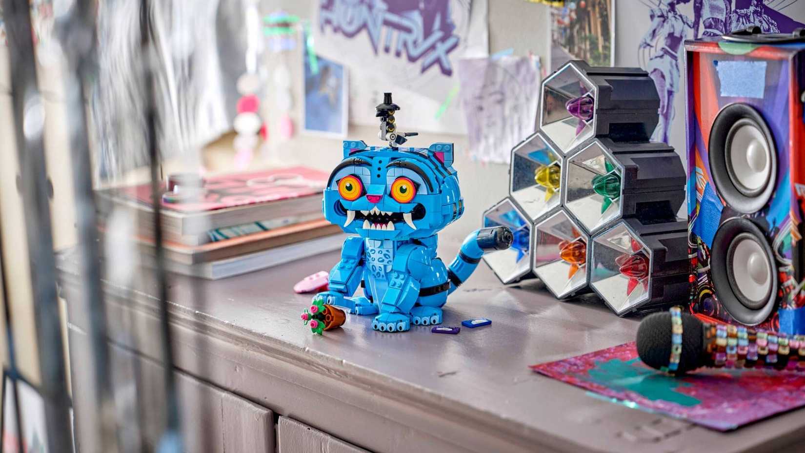 LEGO KPop Demon Hunters Derpy Tiger 2