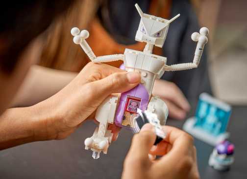 LEGO Pokemon Mewtwo 3