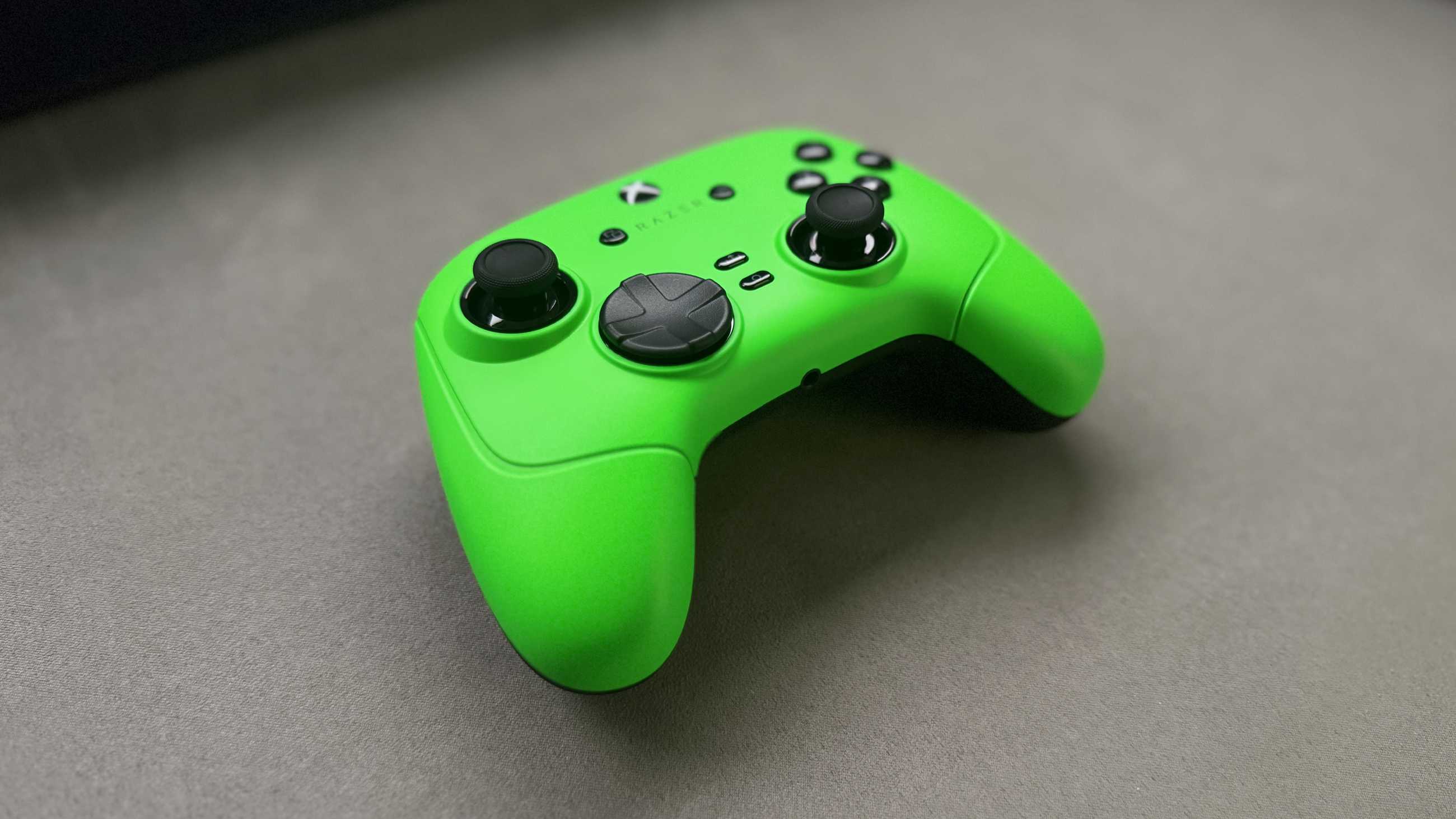 Razer Wolverine V3 Pro Esports Green Edition