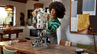 4 Gringotts Wizarding Bank 76417 LEGO set lifestyle shot